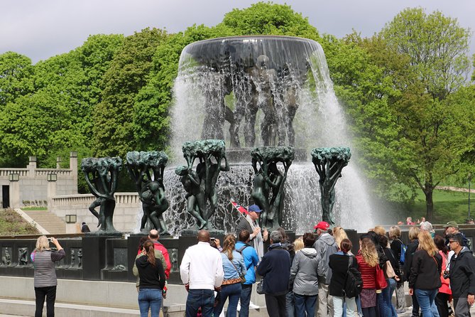 Oslo Combo Tour: Grand City Tour and Oslo Fjord Cruise - A 90-minute cruise through Oslo Fjord