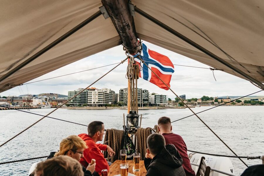 Oslo: Fjord Evening Cruise with Shrimp Buffet - Pier 3 beside City Hall is the easy starting point
