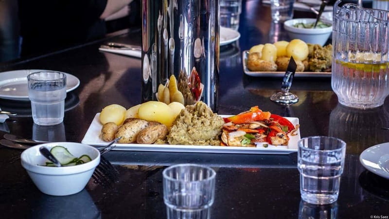 Oslo: Food Tasting and Walking Tour with a Local - Walking beside the Akerselva