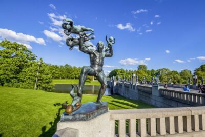 Grand City Sightseeing Tour by Bus with Fjord Cruise