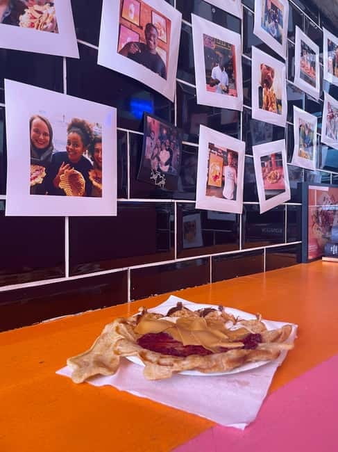 Oslo: Grünerløkka Food & Culture Walking Tour - How much food do you actually get?