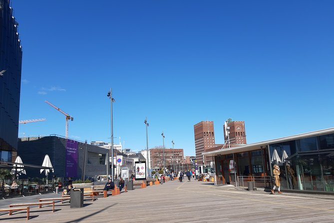 Oslo Highlights. Best Private Walking Tour of Oslo with a Local Guide. - Akershus Fortress and Kvadraturen
