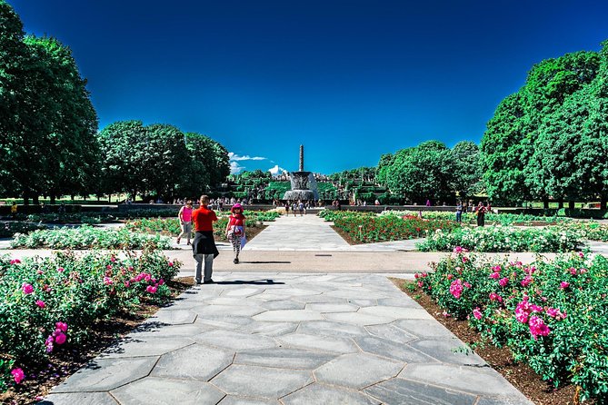 Oslo Highlights Private Walking Tour - Karl Johans gate and the Royal Palace