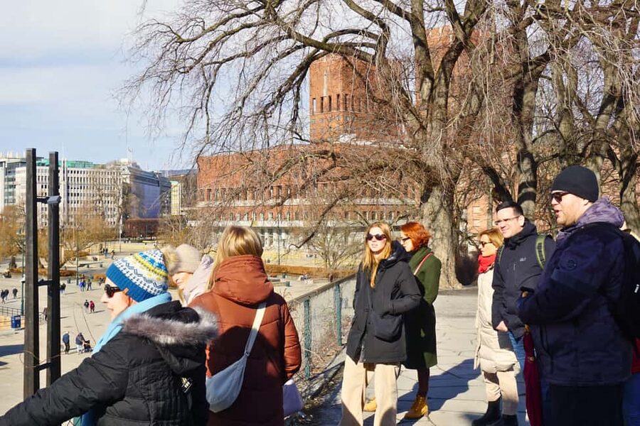 Oslo: History, Art and Secrets Tour - The Oslo Stock Exchange and the city’s trading past