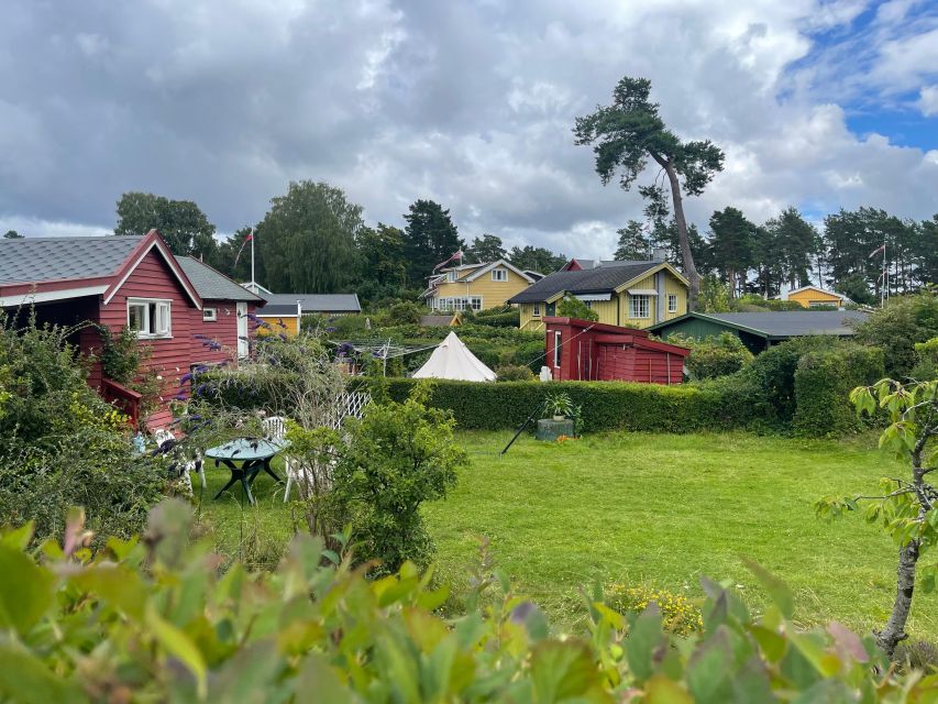 Oslo Island Walks: Island Hopping Tour - Walking conditions, food, and weather