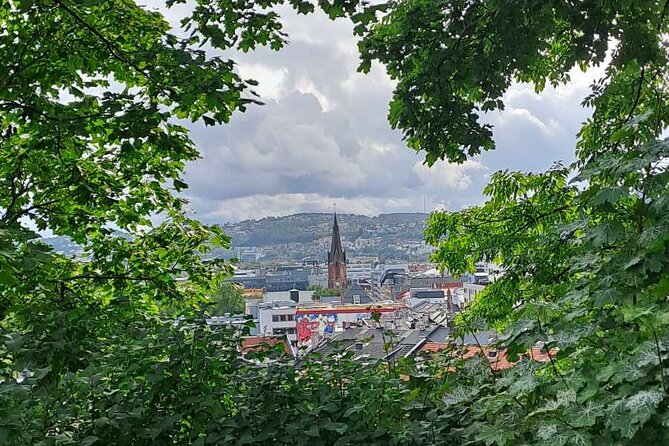 Oslo: Norwegian Food Tour & Hidden Gems City Walk - The guides shape the afternoon