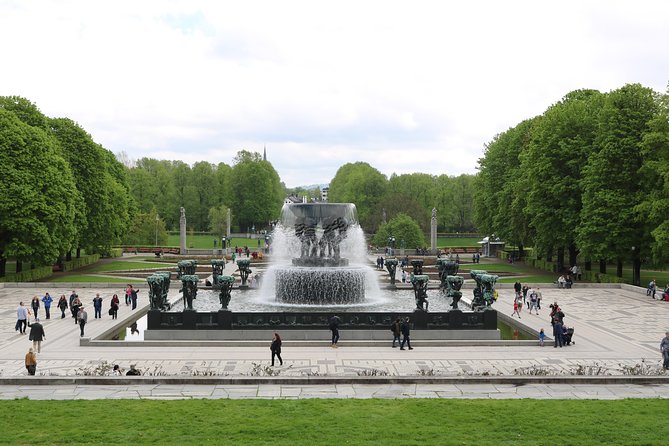 Oslo Panorama Tour with Holmenkollen Ski Jump and Vigeland Park - Timing, meeting point, and cruise-day planning