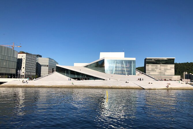 Oslo Panorama Tour with Holmenkollen Ski Jump and Vigeland Park - Who should book this Oslo panorama tour?