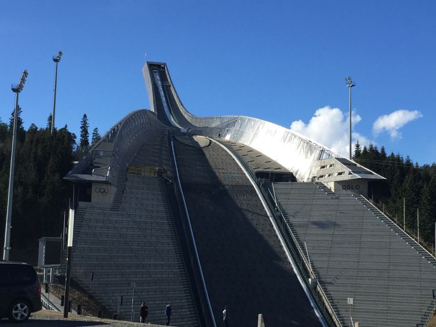 Oslo: Panoramic View and Sculpture Park Walk - Holmenkollen, the ski jump, and the northern woods