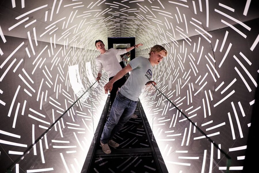 Oslo: Paradox Museum Entry Ticket - Optical illusions, perspective, and the science behind the fun