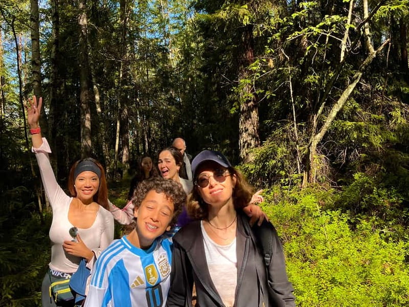 Oslo: Scenic Forest Hike with Dog & Local Guide - The personal touch and small-group value