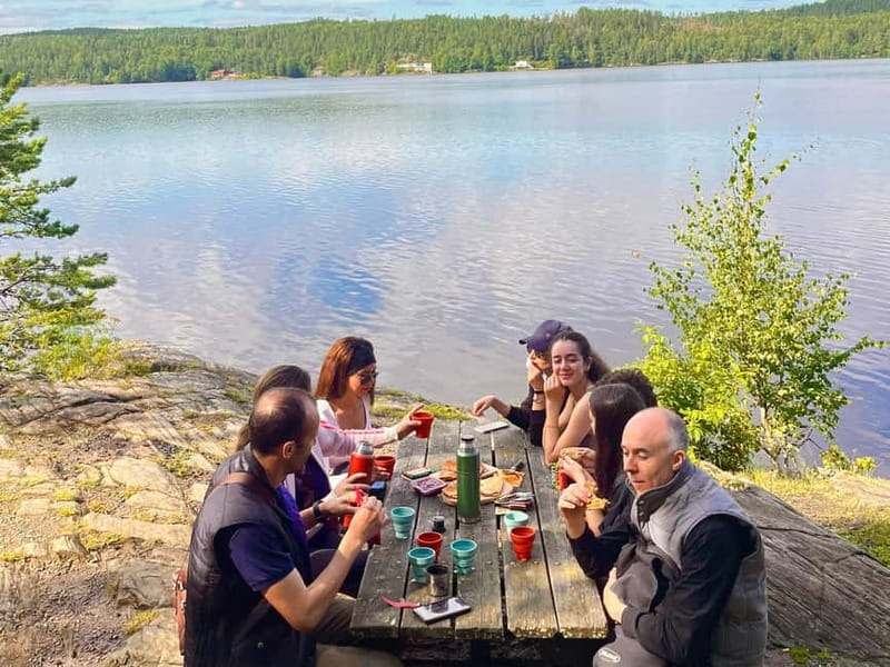 Oslo: Scenic Forest Hike with Dog & Local Guide - Booking details that affect your morning