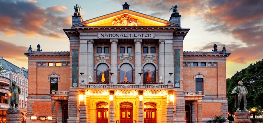 Oslo Self Guided Walking Tour with an APP - Who gets the best value from three hours