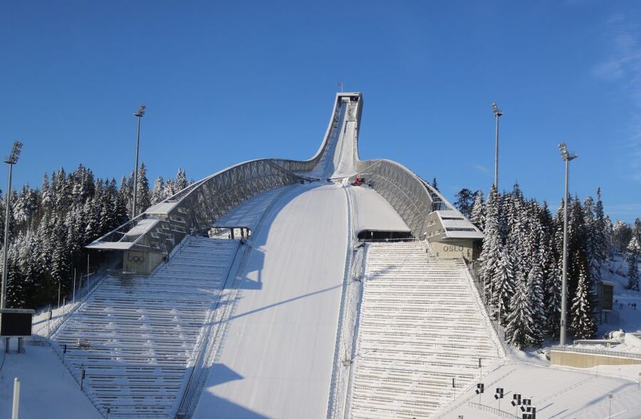 Oslo: Sightseeing with Holmenkollen Ski Jump & Vigeland Park - Why this three-hour route works for Oslo