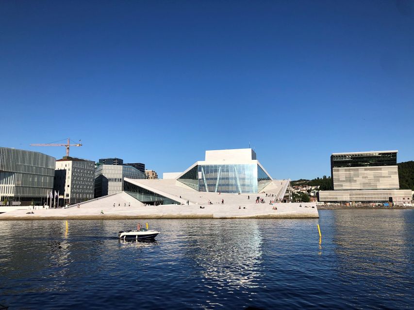Oslo: Sightseeing with Holmenkollen Ski Jump & Vigeland Park - Vigeland Sculpture Park: the tour’s richest stop