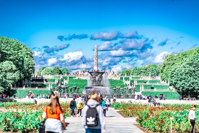 Oslo & Vigeland Park Private Walking Tour - Bankplassen and Christian IV’s Glove