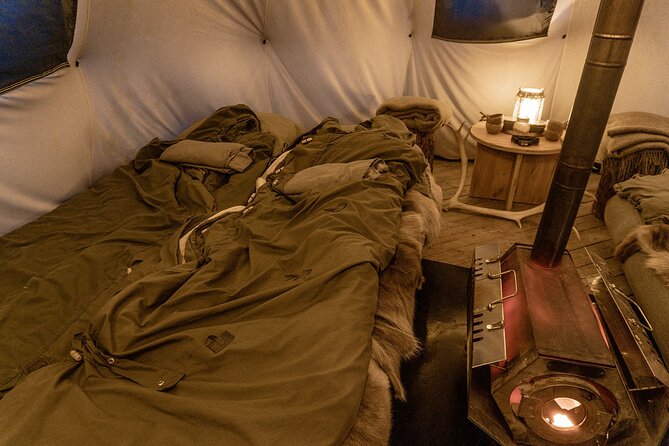 Overnight Stay with Reindeer Sledding & Feeding - Who Should Book This Arctic Night