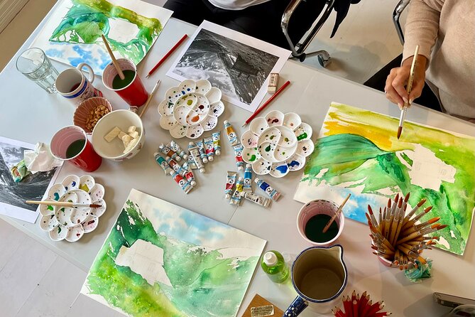 Paint Norwegian landscape with watercolor in Bergen - What happens when you arrive at 12:00 p.m.
