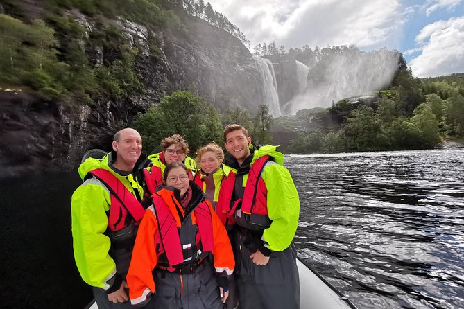 Private Cruise: Mostraumen by Zodiac or Lux Pontoon Boat - Skipshelleren: eight thousand years in ten minutes