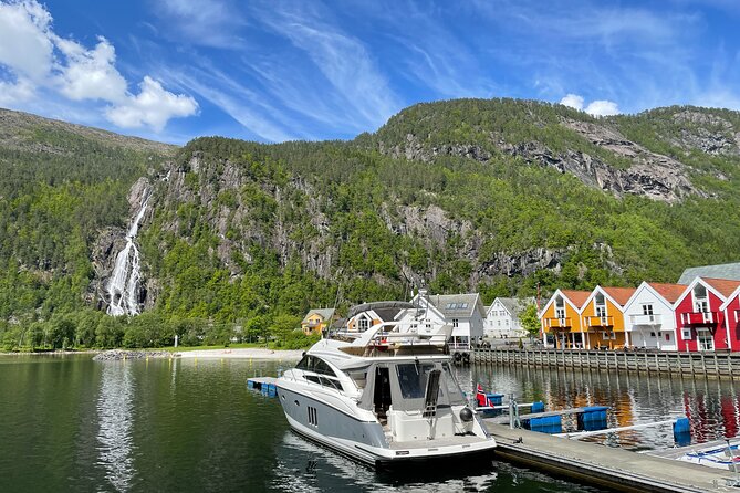 Private Fjord and waterfalls cruise to Modal- Mostraumen - Key points before you book