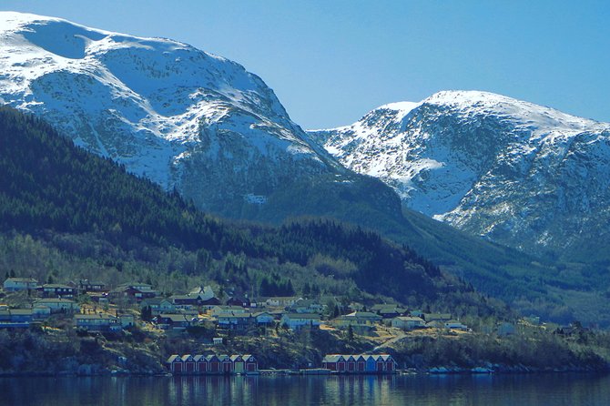 PRIVATE GUIDED TOUR: Folgefonna Glacier & Bondhus Valley from Bergen, 10 hours - From Bergen to Osterøy and Trengereid