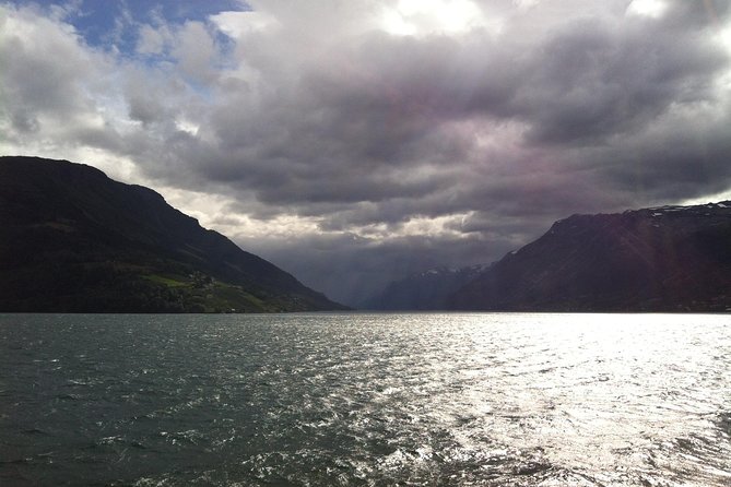 PRIVATE GUIDED TOUR: Queen of the Fjords - tour from Bergen, 6 hours - Fossen Bratte, a waterfall you can feel