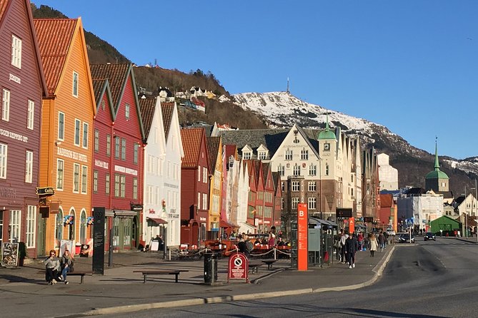 PRIVATE TOUR: Bergen city sightseeing, 4 hours - Gamlehaugen adds a royal stop