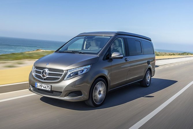 Private Transfer from Oslo City Centre to Oslo Airport - From your Oslo door to the departure hall