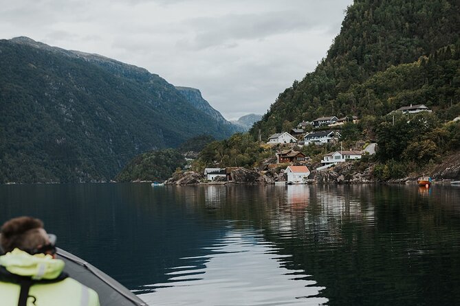 Scenic Hardangerfjord & Fyksesund RIB adventure from Norheimsund - Botnen, the old village at the fjord’s end