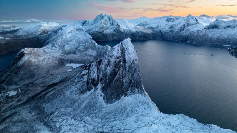 Senja: Guided Tour around Senja - Tungeneset and the first big coastal views