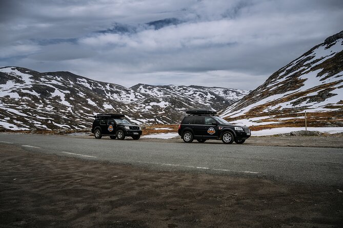Senja Island: 4x4 Day Tour with Overlanding Senja - Straumsbotn: a rocky shore and broad fjord view