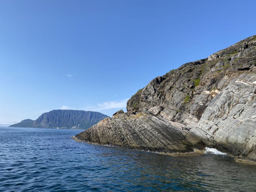 Skjervøy: Birds and Wildlife of Arctic Norway - Sami and Norwegian stories on the water