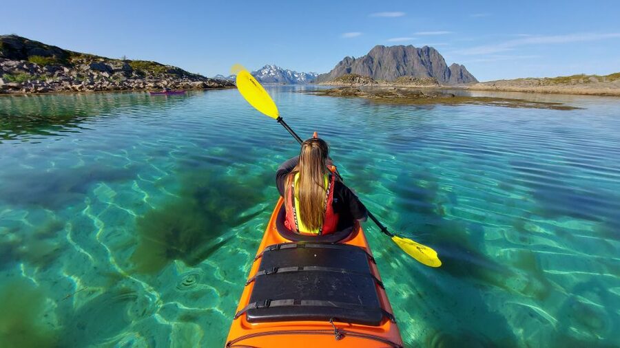 Skrova Island : 3hours Guided Kayak Tour - Why Skrova works so well from a kayak