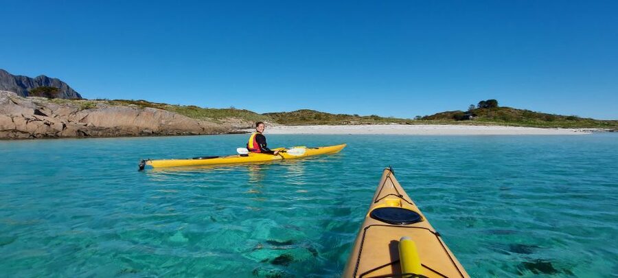 Skrova Island : 3hours Guided Kayak Tour - Cancellation and booking flexibility