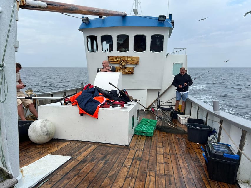 Stavanger: 5-Hour Fishing Trip with Equipment and Guide - Five hours of fishing from a small boat