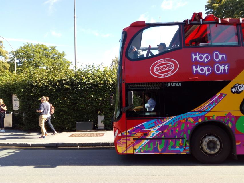 Stavanger: City Sightseeing Hop-On Hop-Off Bus Tour - Cathedral, Breiavannet, and the old center