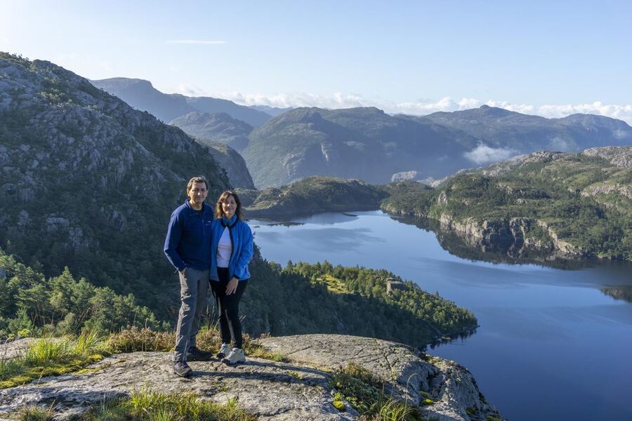 Stavanger: Preikestolen Classic Hike and Side Trail - Who should book this hike?