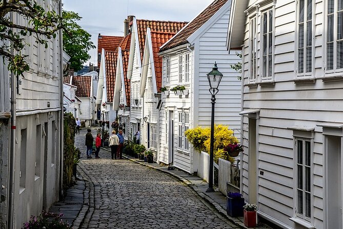 Stavanger Private Walking Tour with a Local - The guide makes or breaks the experience