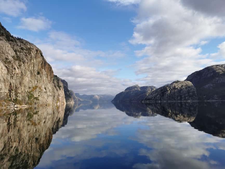 Stavanger: Scenic Fjord Cruise to Lysefjord and Preikestolen - Comfortable seating, sun decks, and the onboard kiosk