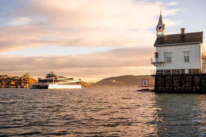 Sustainable Cruise in Oslofjord with audioguiding - Seeing Oslo from the fjord