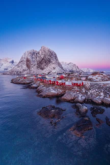 Svolvær: Reine, Hamnøy, Sakrisøy Photo Tour - The westbound drive and Flakstadøya