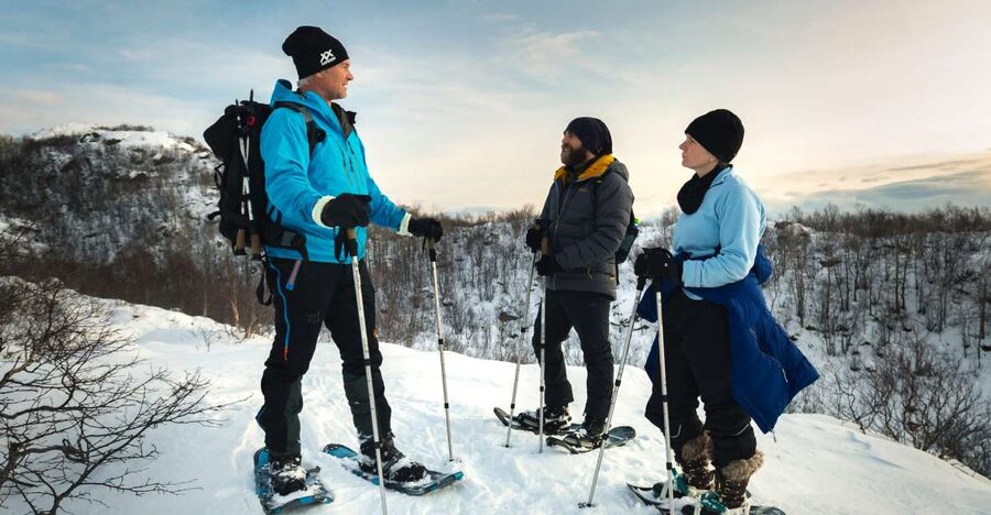 Svolvær: Snowshoe Nature Explorer - Three hours of snow, silence, and views