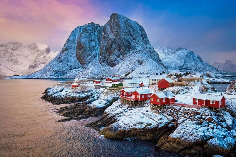 Svolvaer: South Lofoten Top Highlights Photo Tour - Guide quality and the small-group advantage
