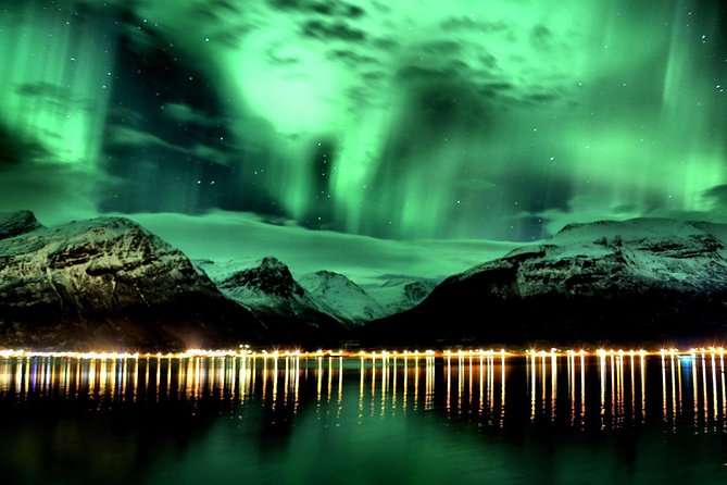 The Aurora Tour - small group, northern lights - Small Group Comfort Depends on the Car