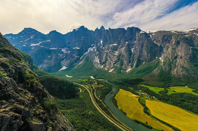 The Golden Train on Rauma Railway in Romsdalen - Why the Golden Train is worth your time