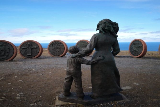 The North Cape, Reindeer and Sami Families Tour - Reaching the top of Europe from Honningsvåg