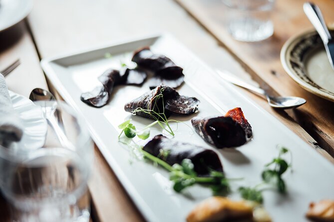 The Tromsø Food Walk, Taste your way through local history - What the food format means for your budget
