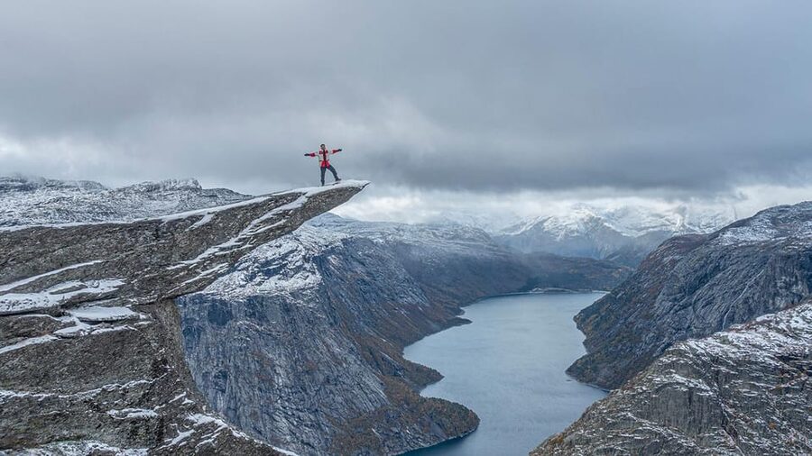 Trolltunga Autumn Hike Go Viking - The long climb through changing seasons