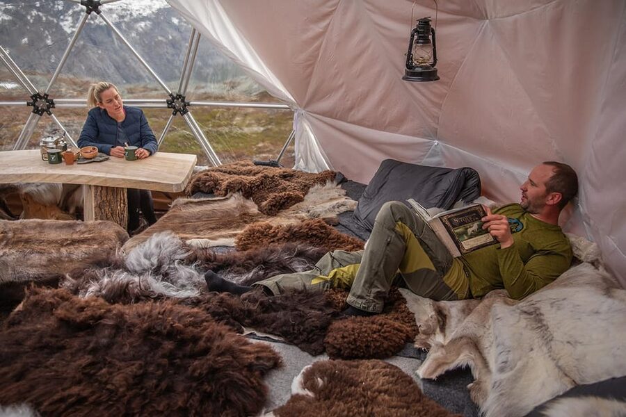 Trolltunga: Trolltunga Sunset Glamping - What to pack for changing Norwegian weather
