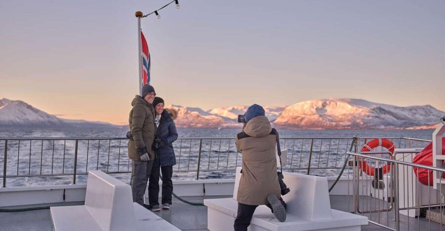 Tromsø: Arctic Fjord Cruise in Polar Landscapes - Who should book this Tromsø fjord cruise?